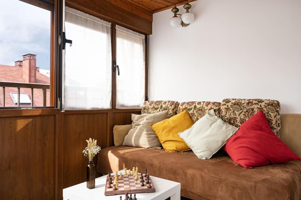 Appartamento Apartamento Chary Gijón Esterno foto