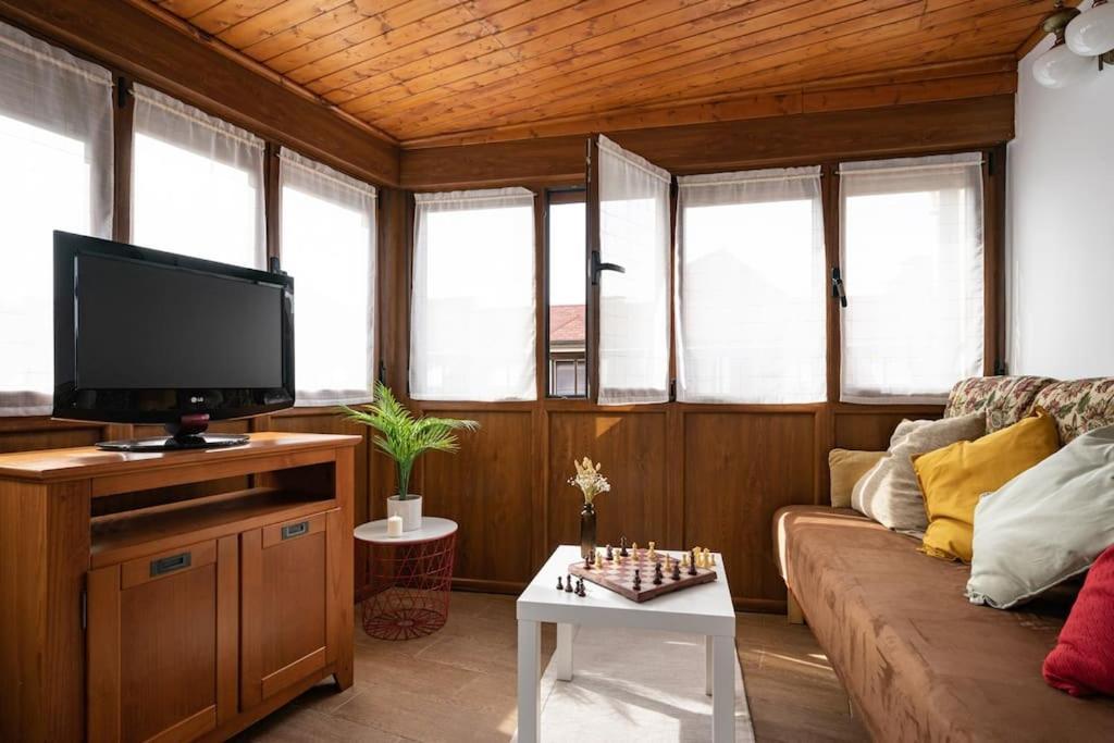 Appartamento Apartamento Chary Gijón Esterno foto